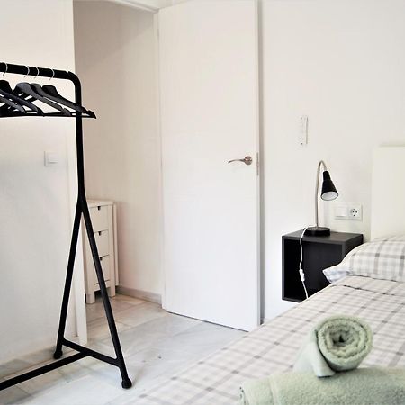 Apartamento Reformado Coqueto Fleming A 5 Minutos Mezquita Wifi Aire Posibilidad Parking Córdoba Exterior foto