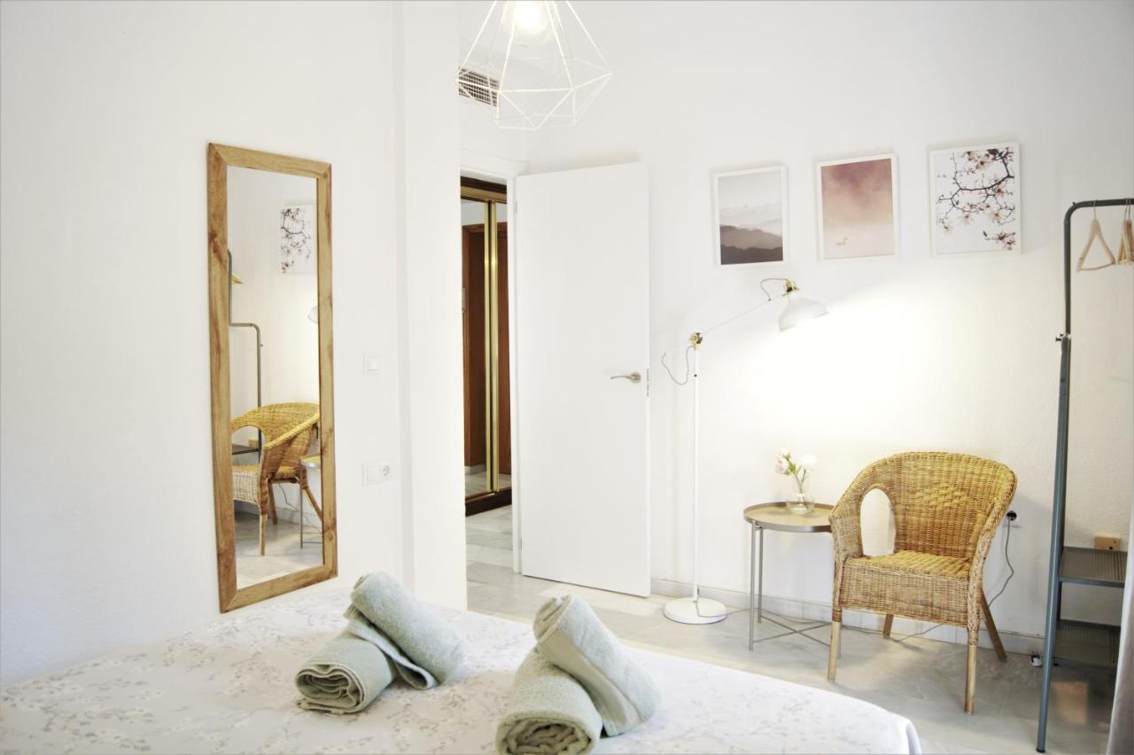 Apartamento Reformado Coqueto Fleming A 5 Minutos Mezquita Wifi Aire Posibilidad Parking Córdoba Exterior foto