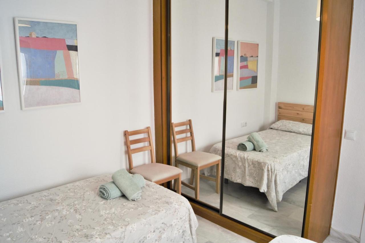 Apartamento Reformado Coqueto Fleming A 5 Minutos Mezquita Wifi Aire Posibilidad Parking Córdoba Exterior foto